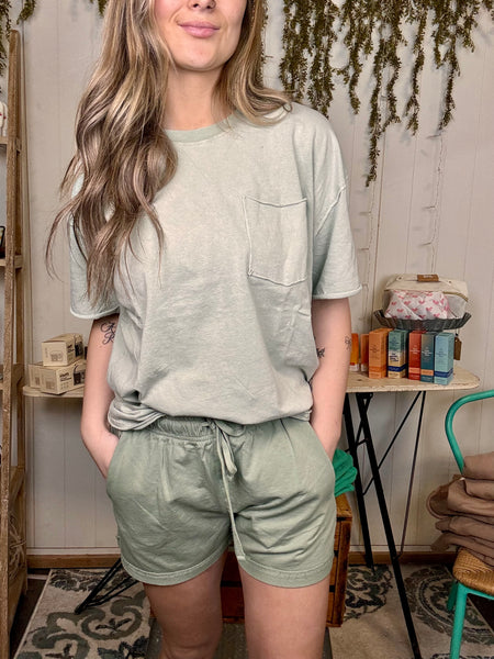 Boyfriend tee with pocket