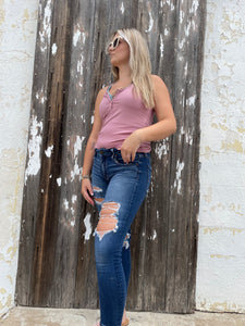 Lt Rose. Ribbed Half Snap Cami