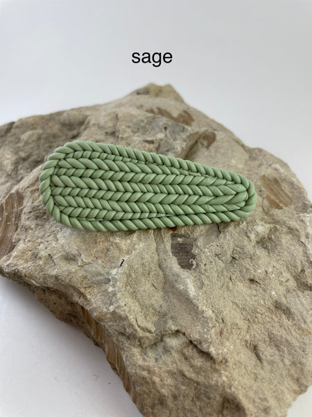 Clay Knit Hair Clip
